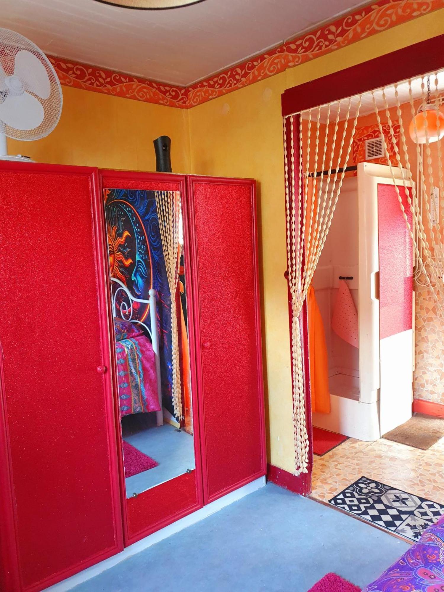 Bed And Breakfast Les Roses Multicolores Du 47 Fumel Exterior photo